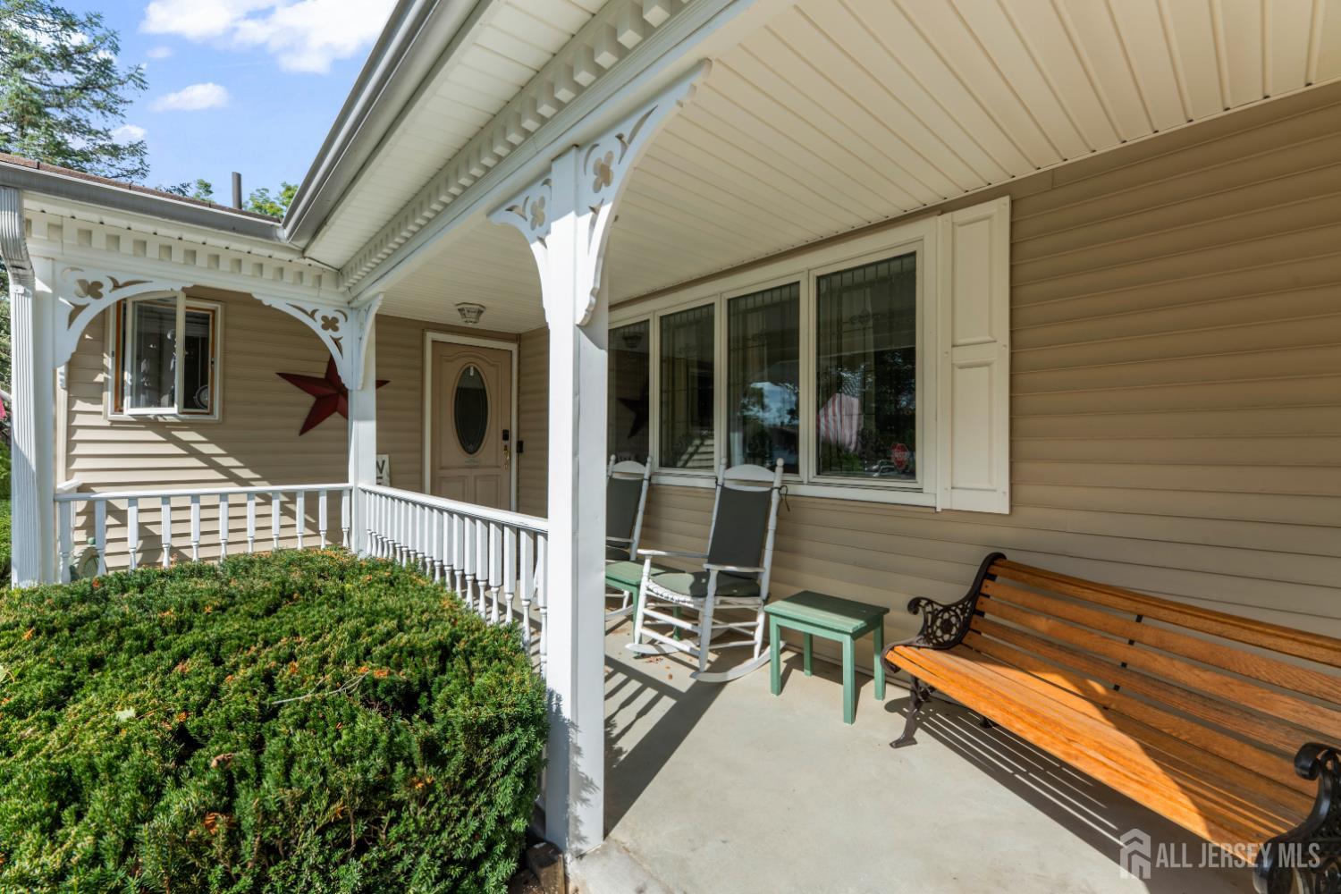 7 Rosewood Ln, Monroe, NJ 08831 photo