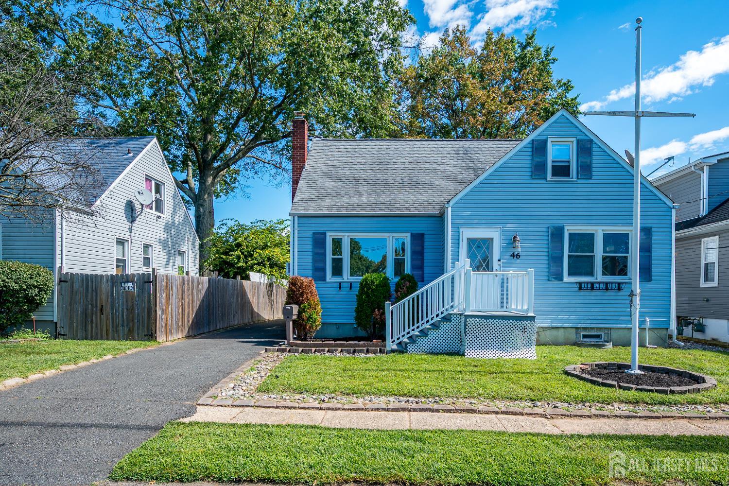 46 Elmwood Ave, Edison, NJ 08837