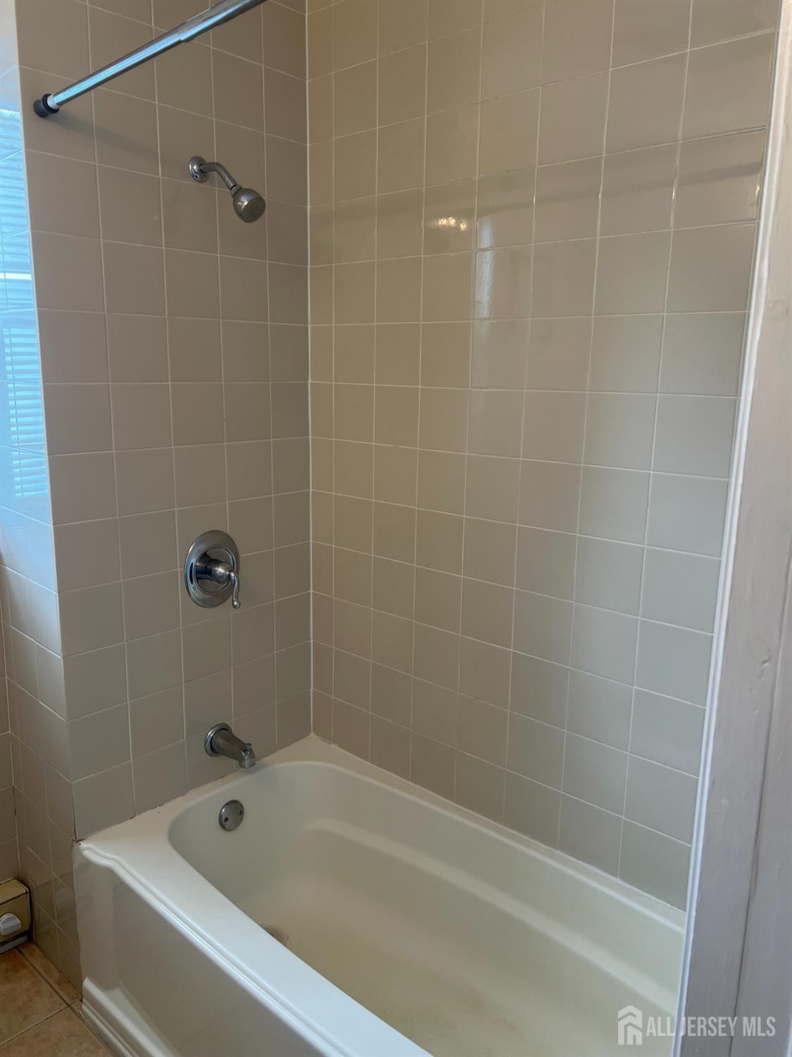 44 High St #2, New Brunswick, NJ 08901 photo