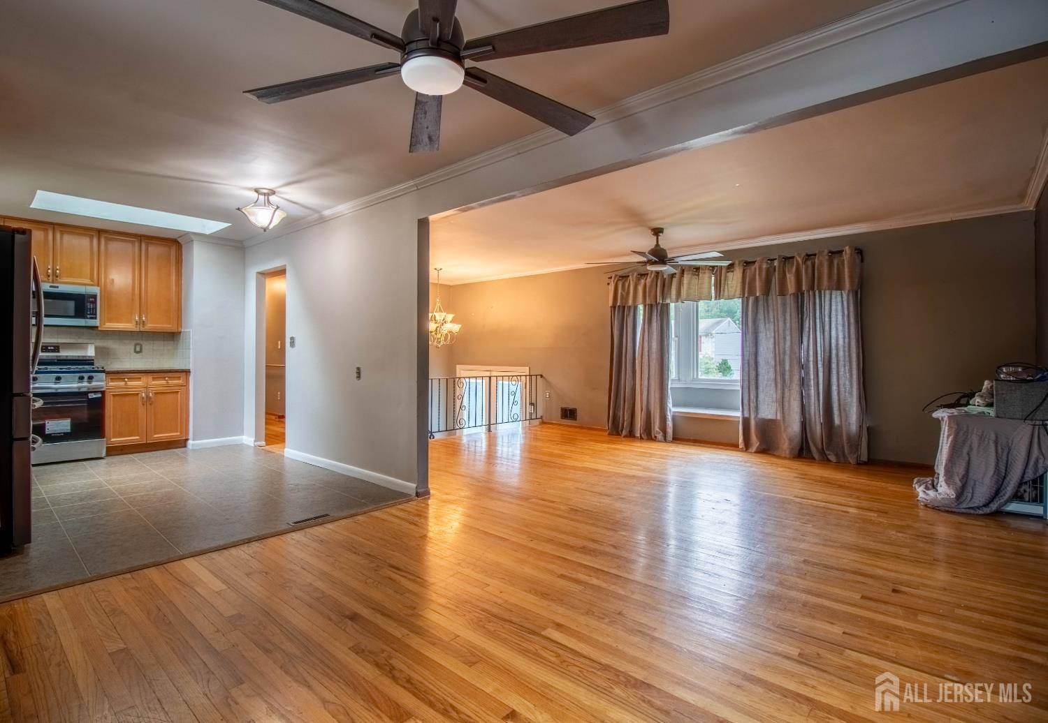 29 Tompkins Rd, East Brunswick, NJ 08816 photo