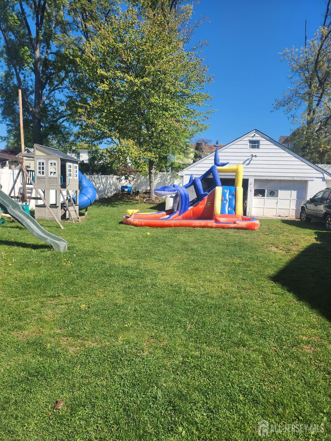 215 Summit Ave, Fords, NJ 08863 photo