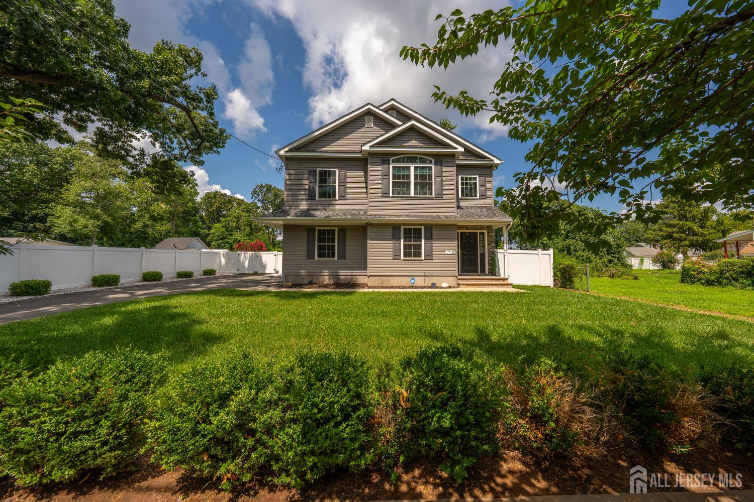 1718 W 4th St, Piscataway, NJ 08854 photo