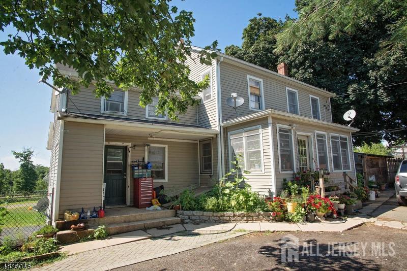 90 Georgetown Rd, Franklin, NJ 08873