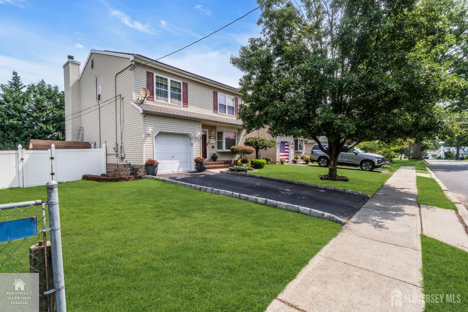 266 Thomas St, Woodbridge Proper, NJ 07095 photo