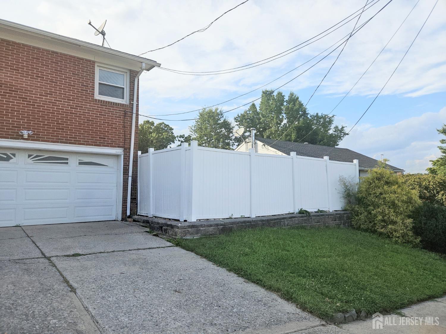 1 Snapper Ave, South River, NJ 08882 photo