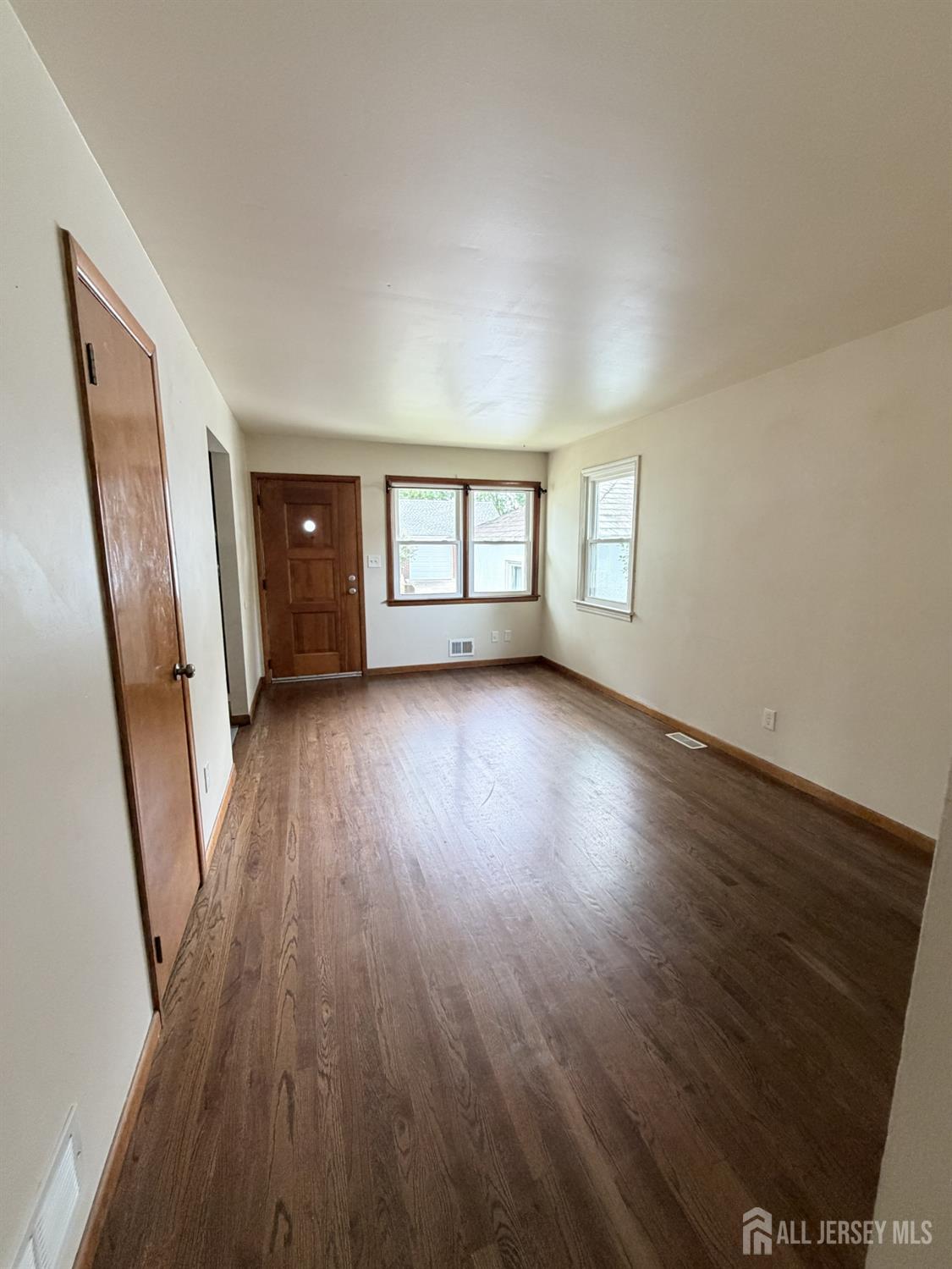 109 Barnard St, Highland Park, NJ 08904 photo