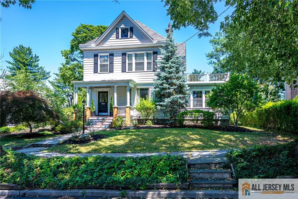 76 Spring St, Metuchen, NJ 08840 photo