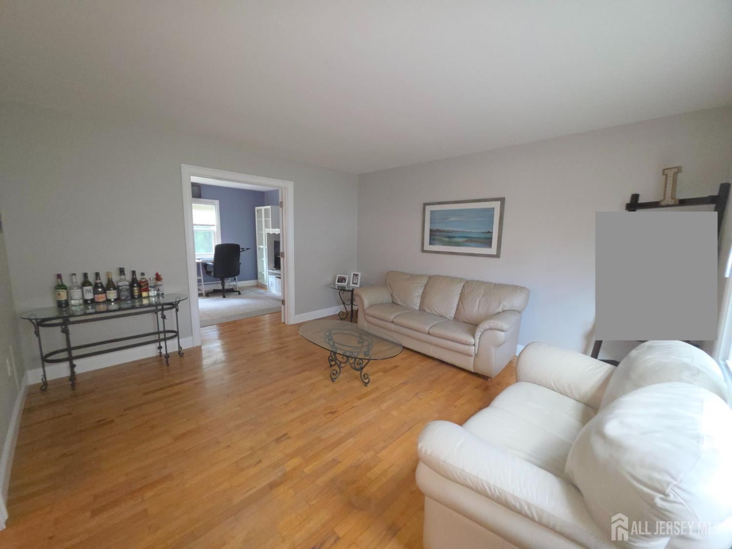 16 Glynn Ct, Parlin, NJ 08859 photo