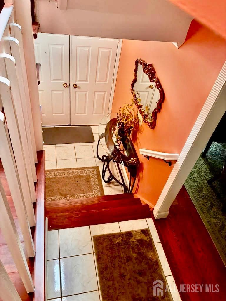 125 Wainwright Dr, Matawan, NJ 07747 photo