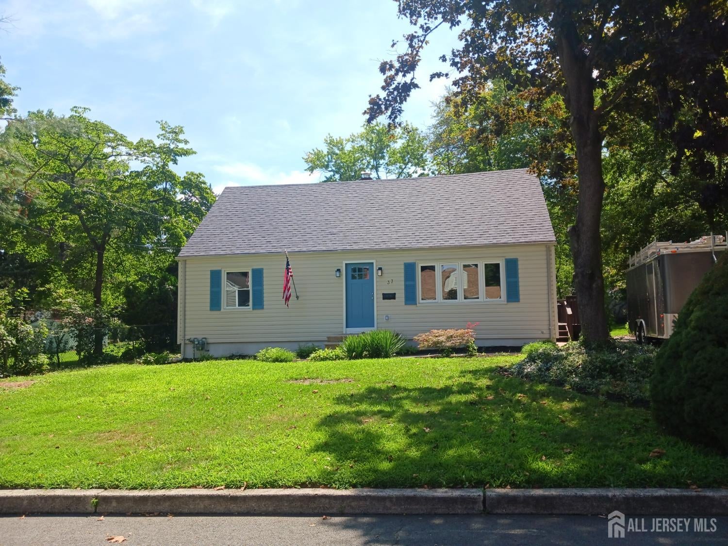 37 Harrison Ave, East Brunswick, NJ 08816
