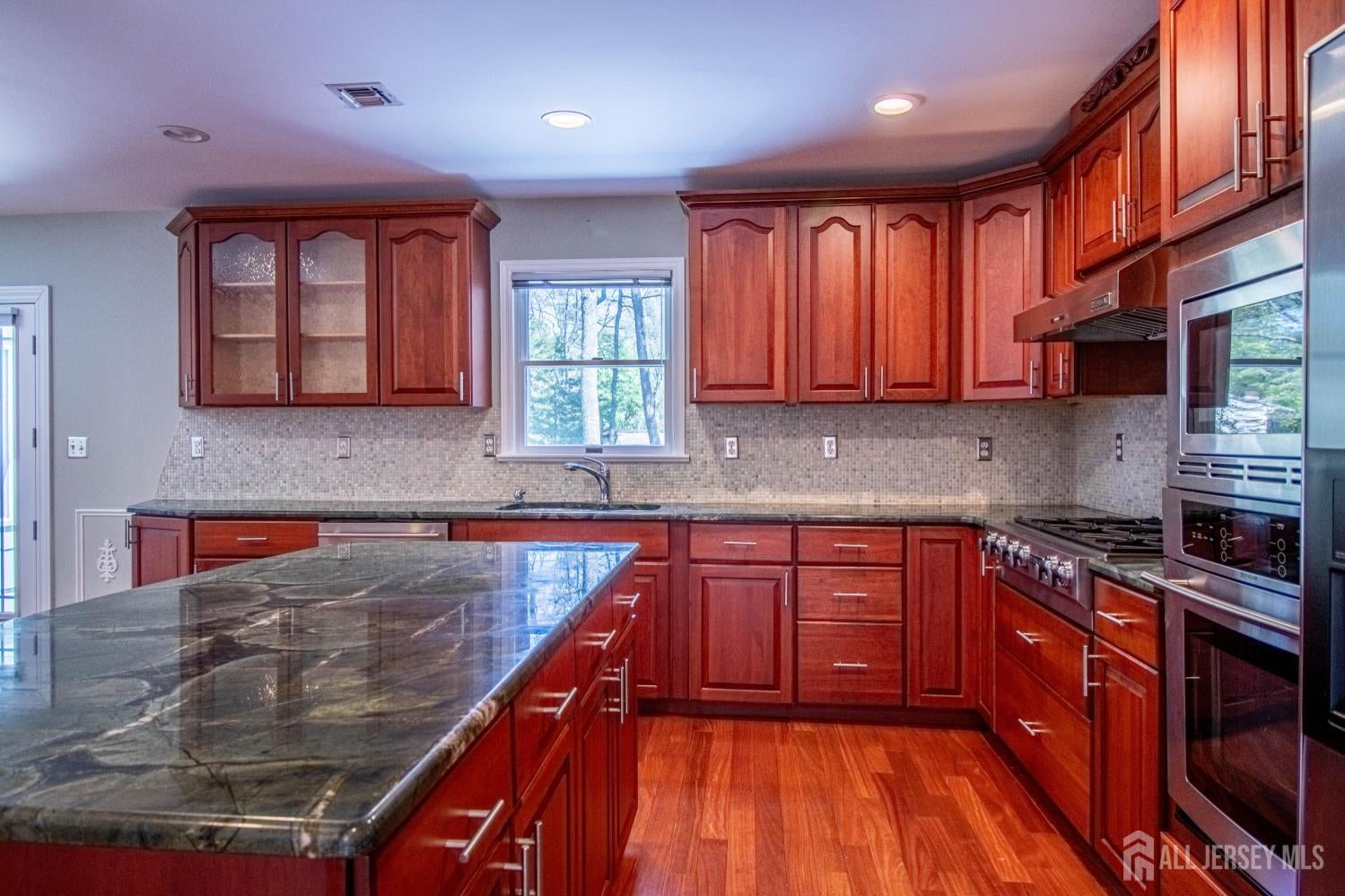 142 Monmouth Rd, Monroe, NJ 08831 photo