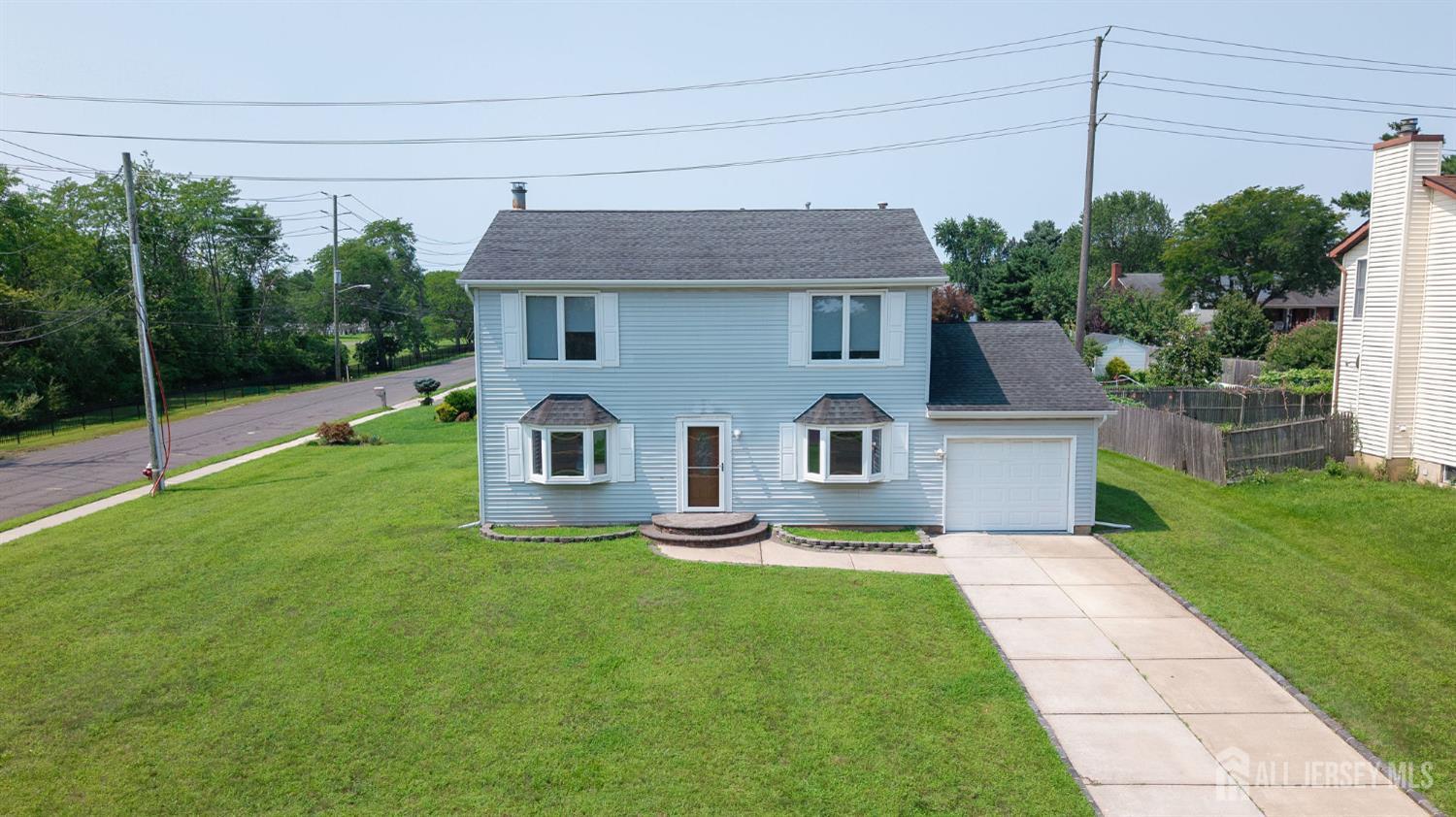 940 Lincoln Ave, Piscataway, NJ 08854