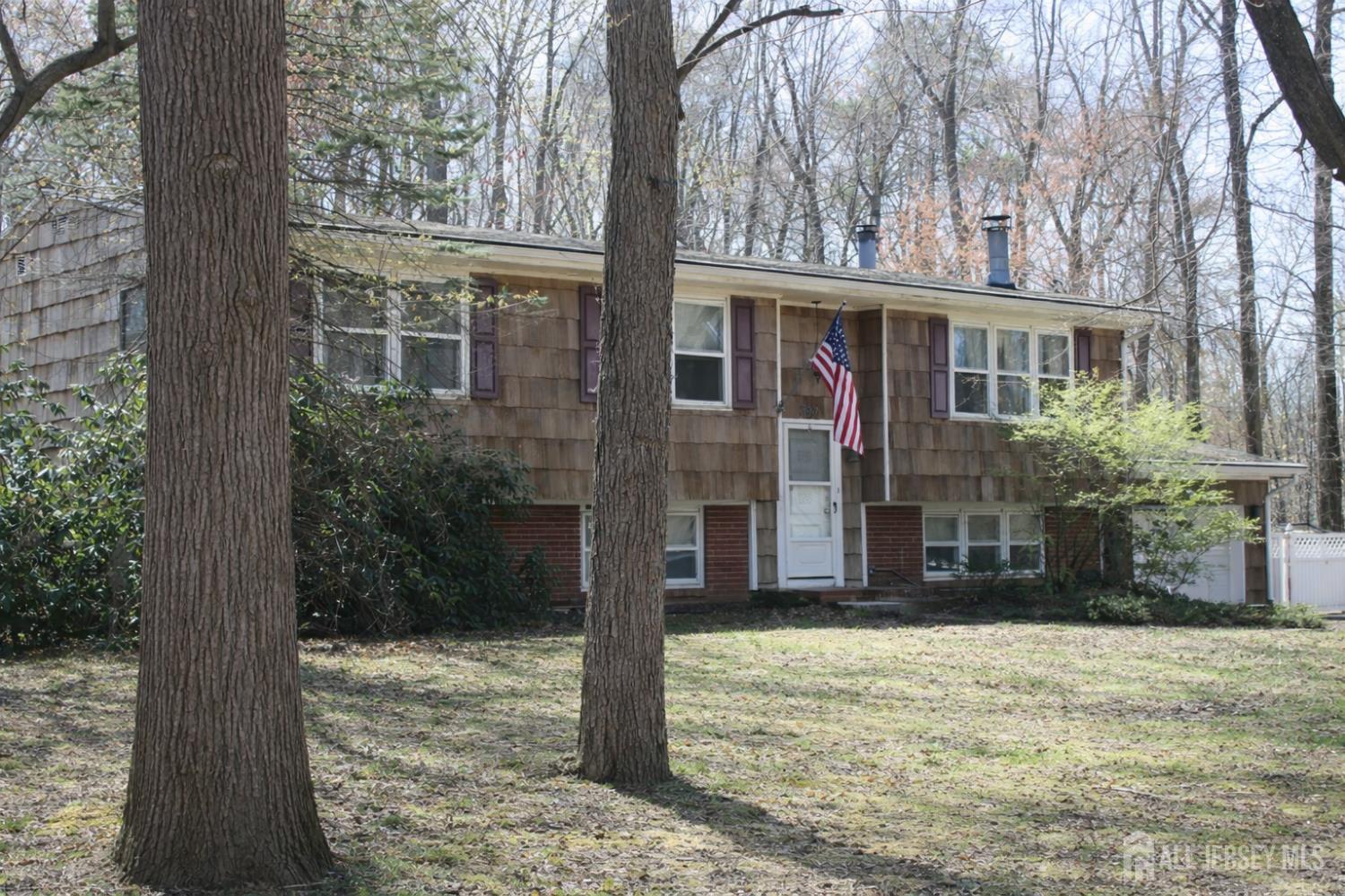 398 Pleasant Valley Rd, Old Bridge, NJ 08857 photo