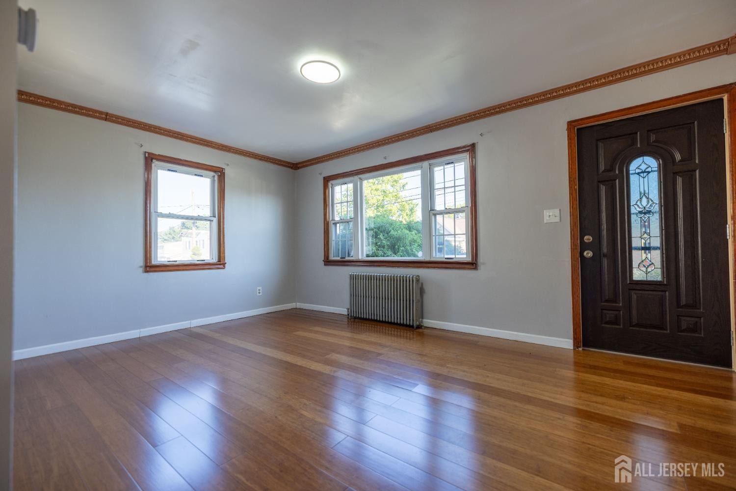 15 Clinton Ave, Keasbey, NJ 08832 photo