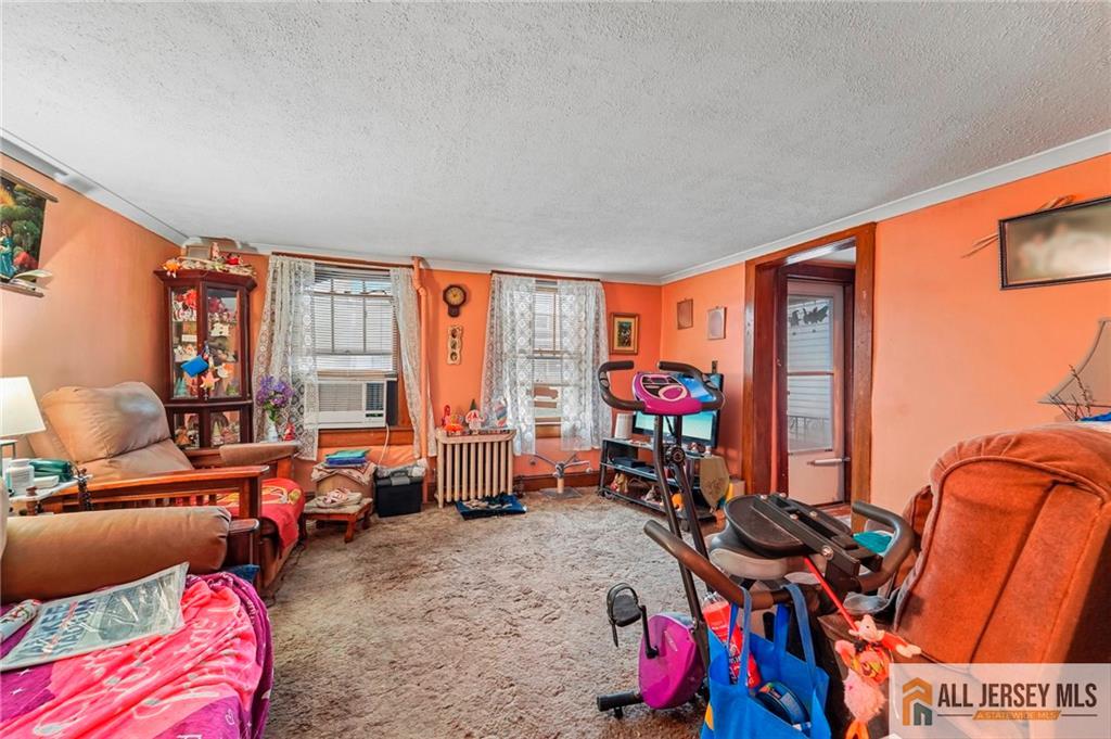 531 Penn St, Perth Amboy, NJ 08861 photo