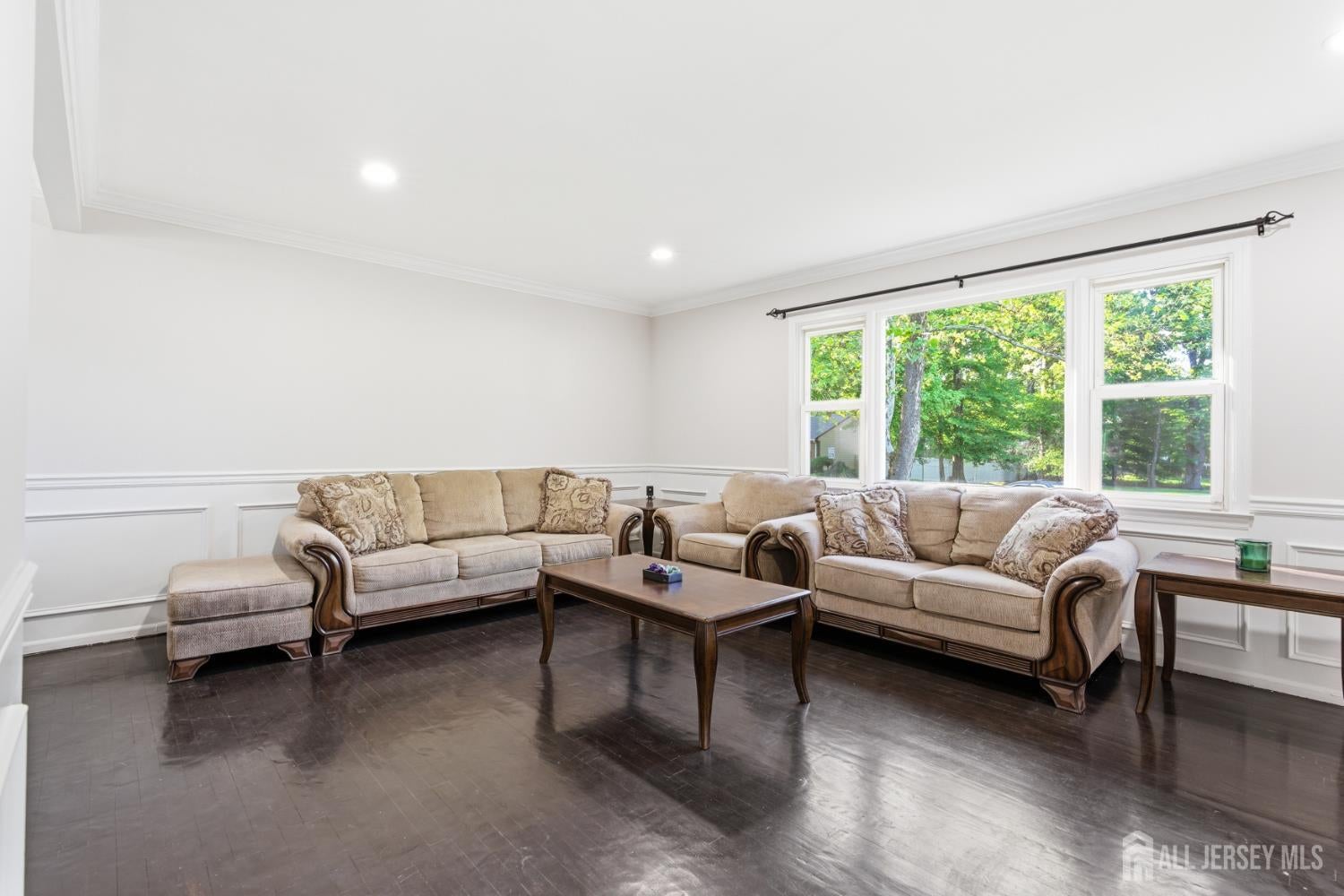 5 Mckinley St, Edison, NJ 08820 photo