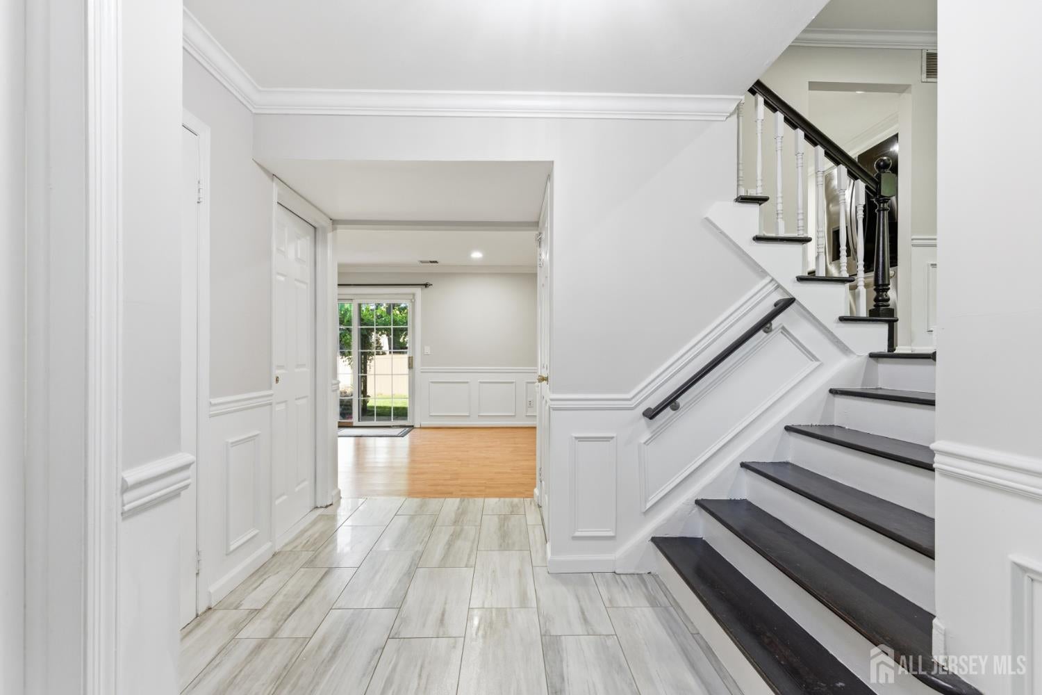 5 Mckinley St, Edison, NJ 08820 photo