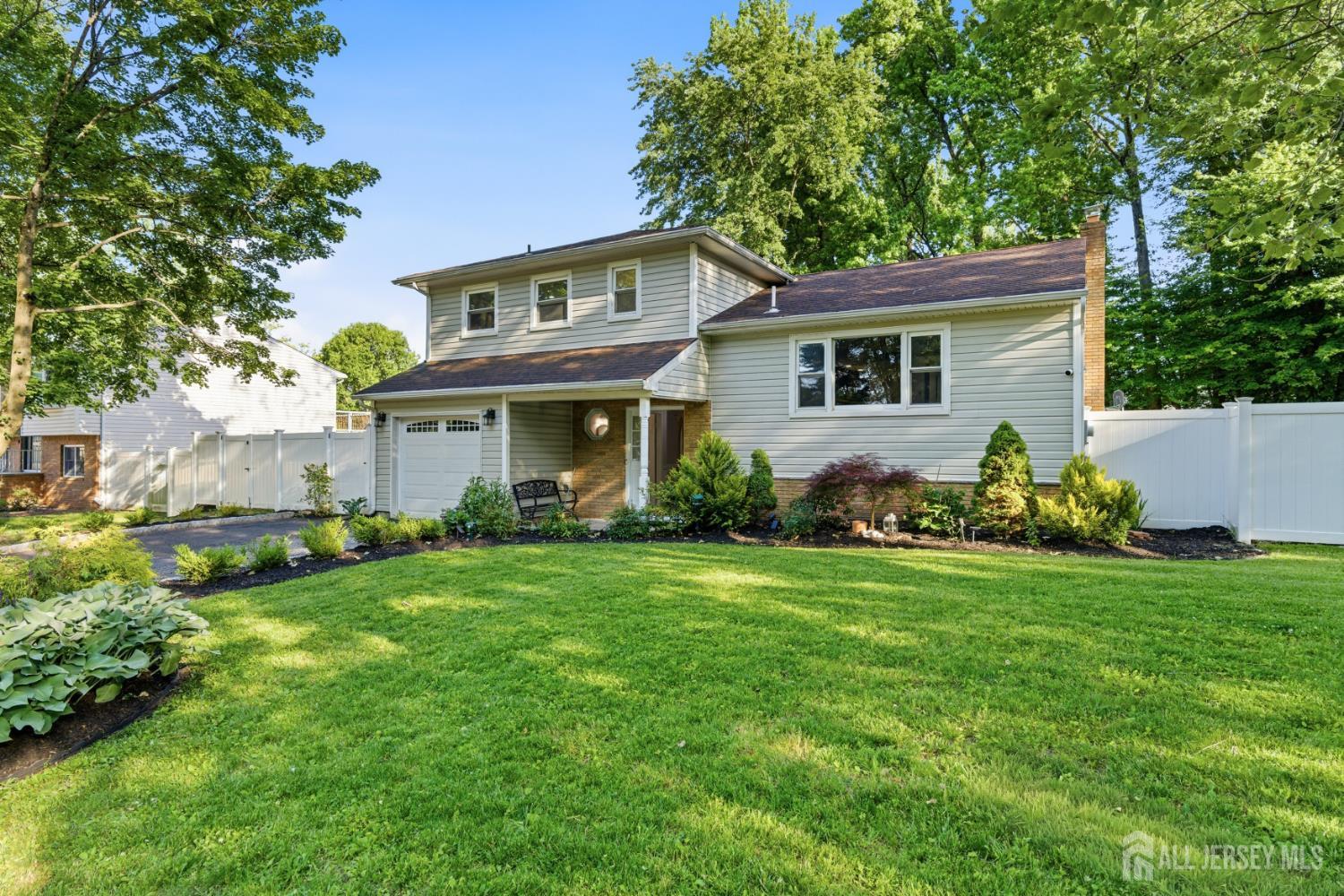 5 Mckinley St, Edison, NJ 08820 photo