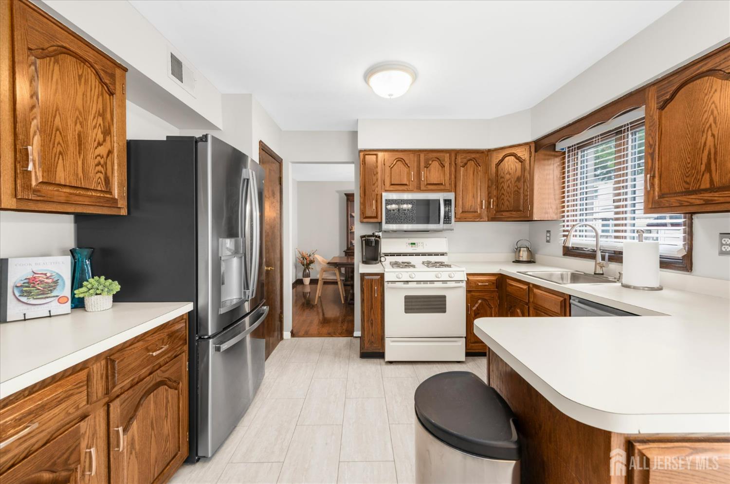 12 Holly Park Dr, South Plainfield, NJ 07080 photo
