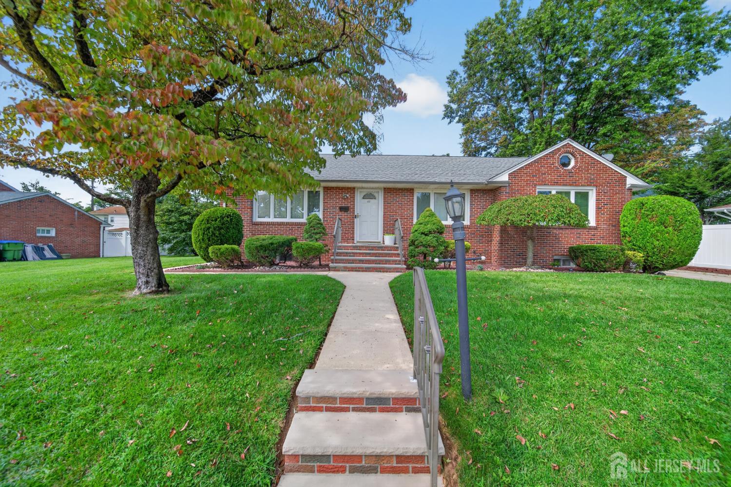 47 Albert Ave, Edison, NJ 08837 photo