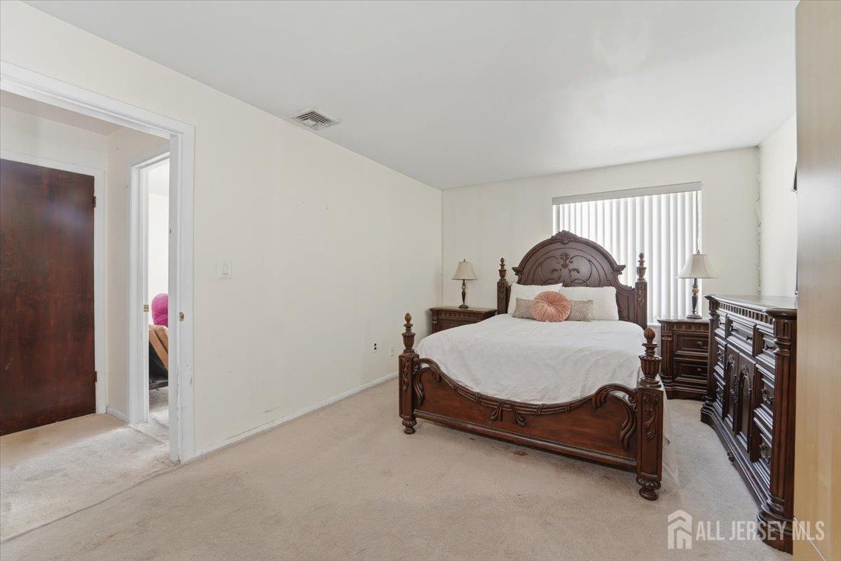 1906 Paterson Plank Rd #3 D, North Bergen, NJ 07047 photo