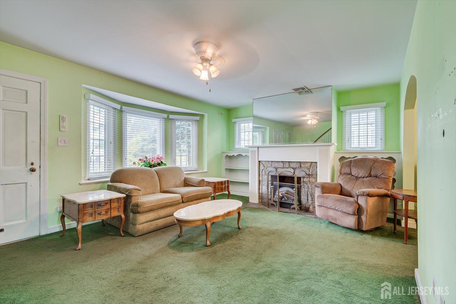 289 Hazel Pl, Union Twp, NJ 07083 photo