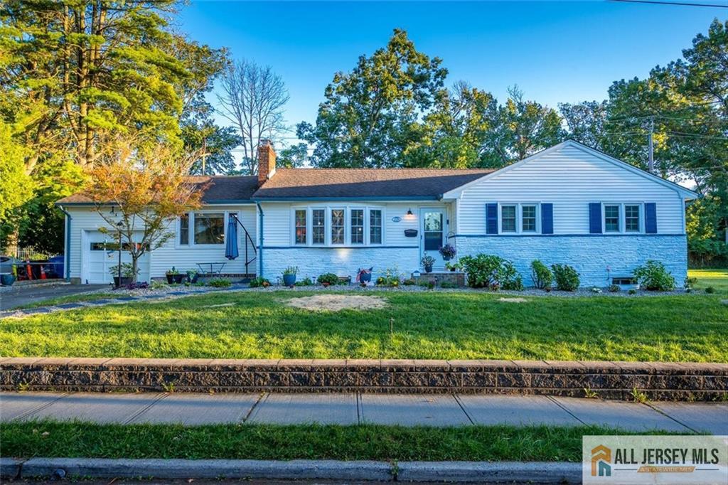 228 Norris Ave, Metuchen, NJ 08840 photo