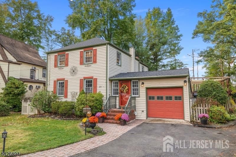 233 Maple Ave, Dunellen, NJ 08812