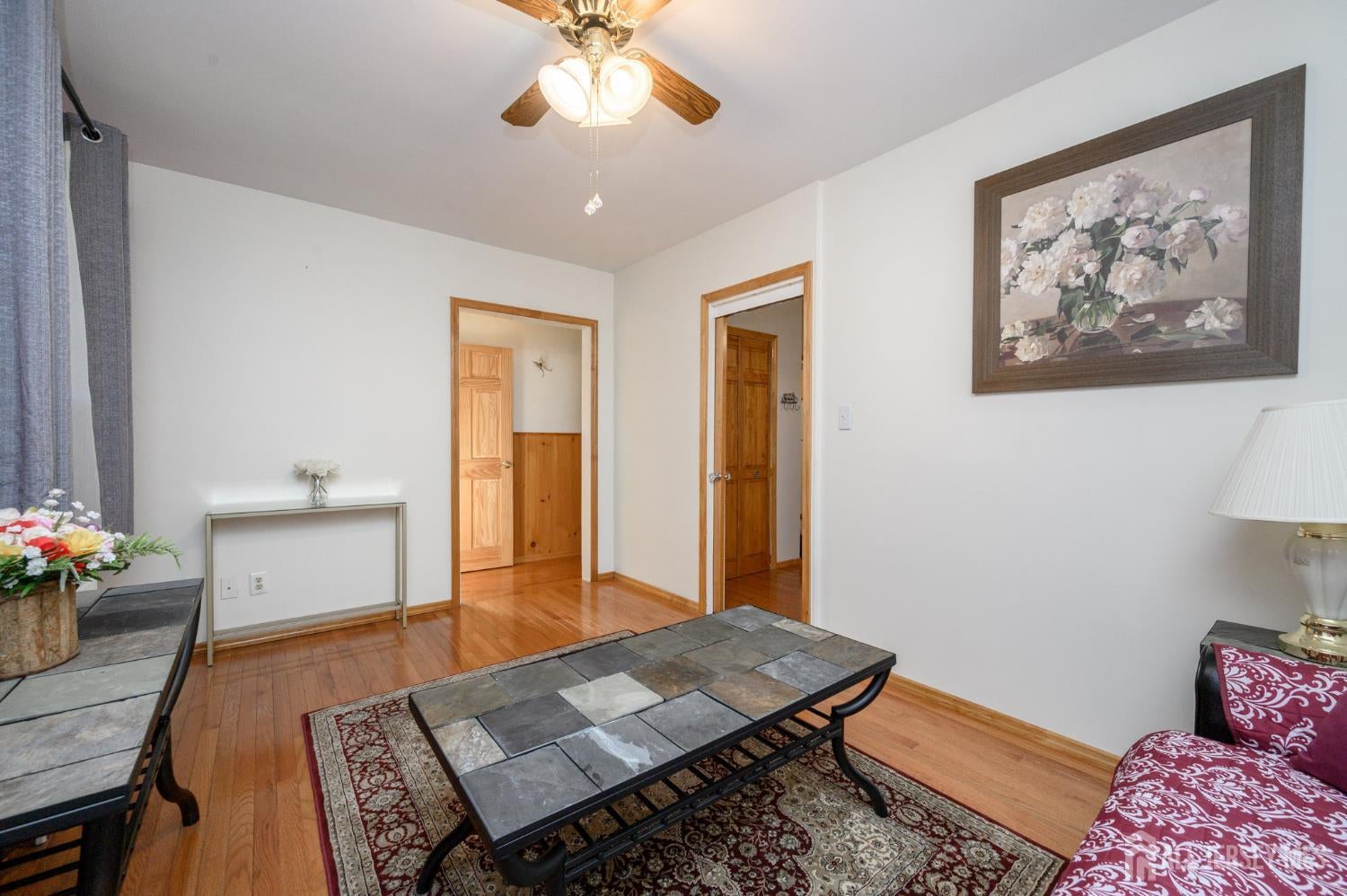 27 S Robert St, Sewaren, NJ 07077 photo