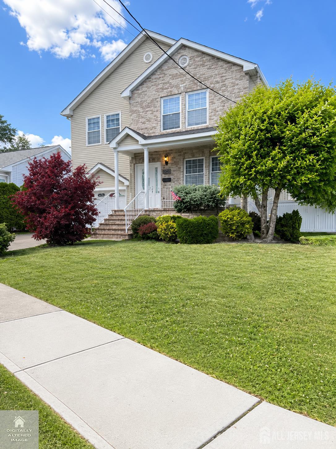 402 Thomas St, Perth Amboy, NJ 08861