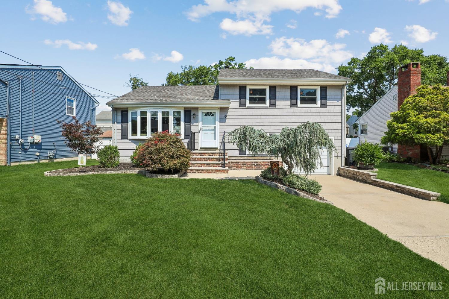 9 Michael Ave, Milltown, NJ 08850