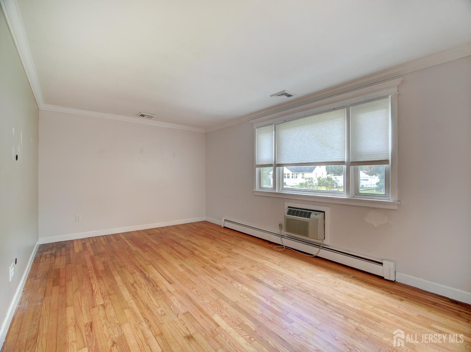50 Sidney Ave, Spotswood, NJ 08884 photo