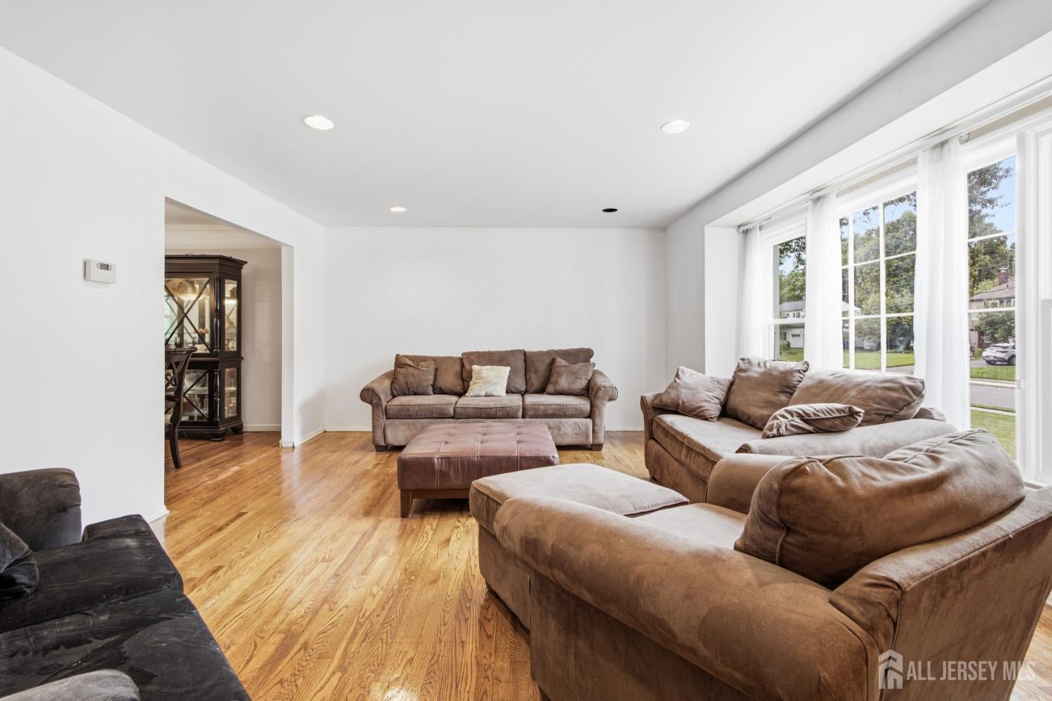 1636 Arthur Ave, North Brunswick, NJ 08902 photo
