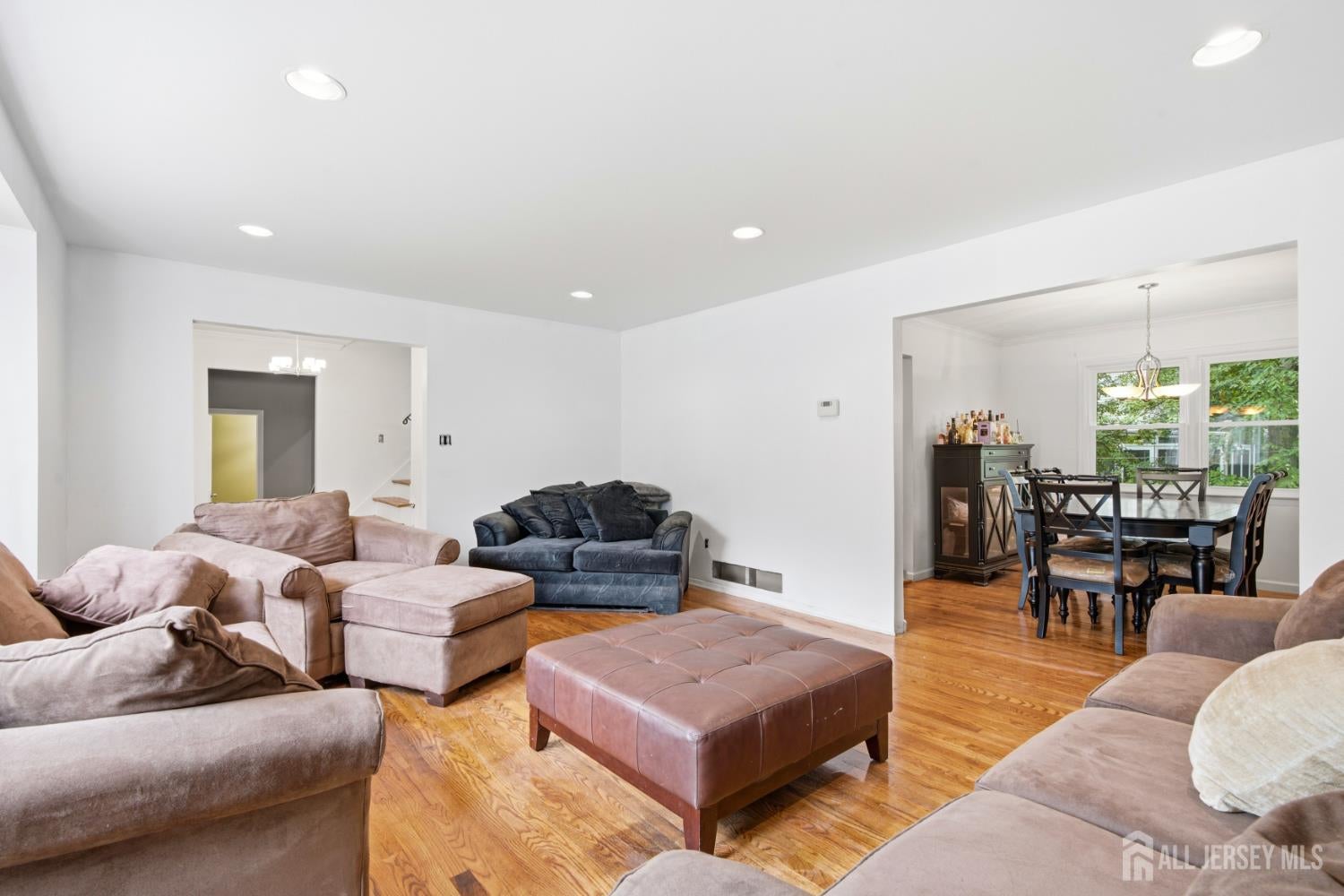 1636 Arthur Ave, North Brunswick, NJ 08902 photo