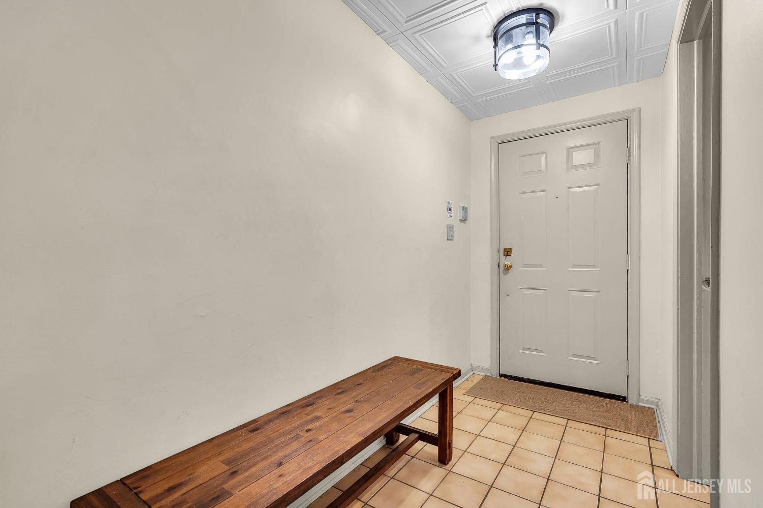 23 Ashford Dr, Plainsboro, NJ 08536 photo
