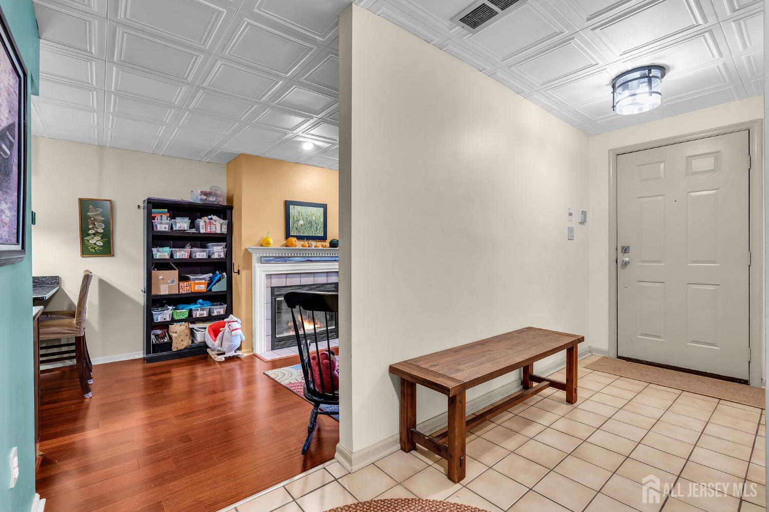 23 Ashford Dr, Plainsboro, NJ 08536 photo