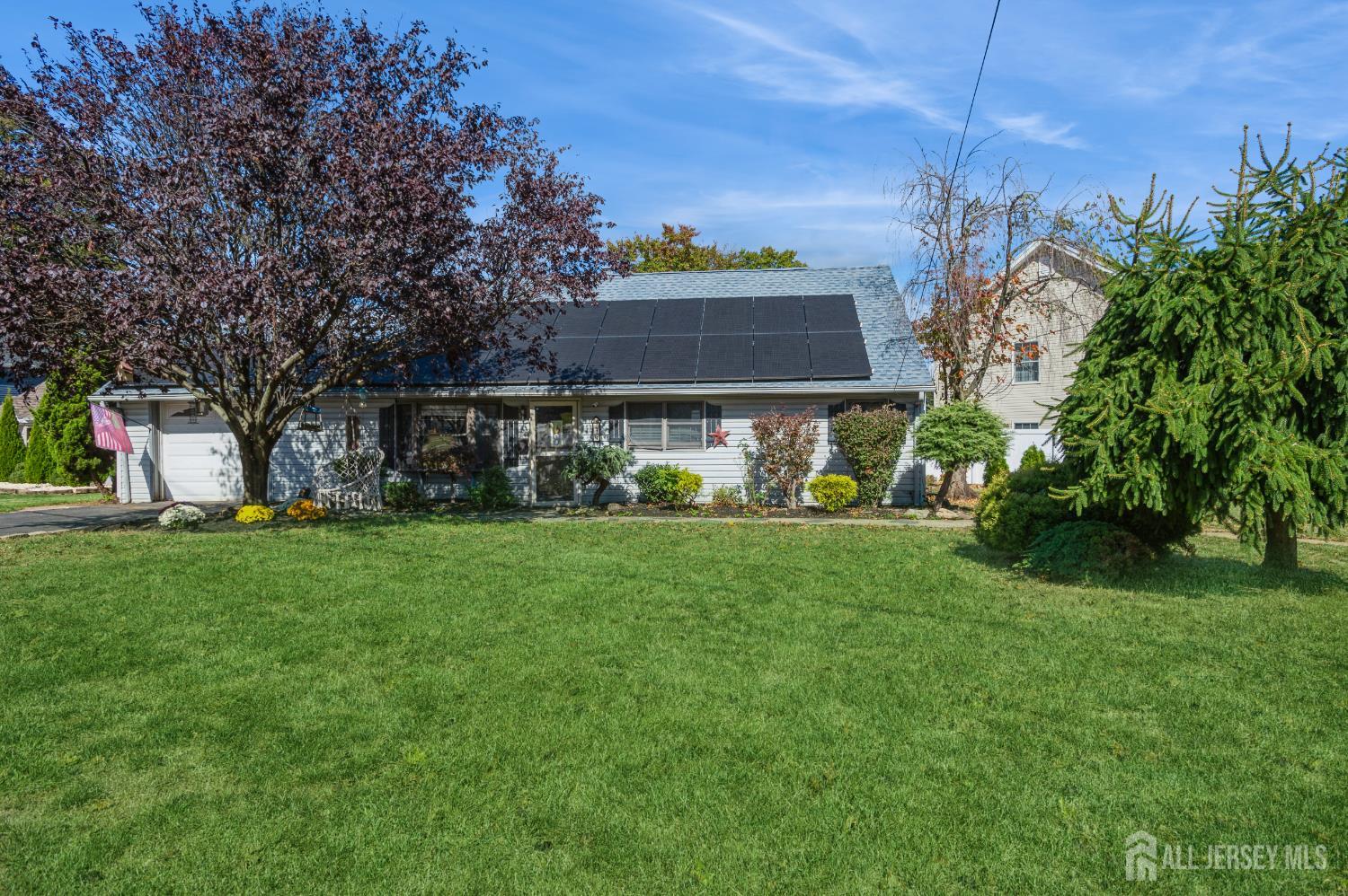 23 Colfax Rd, Edison, NJ 08817 photo