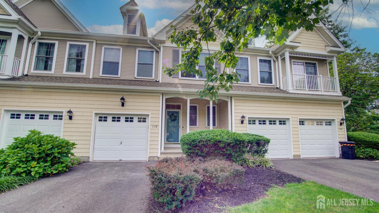 118 Shore Dr, South Amboy, NJ 08879