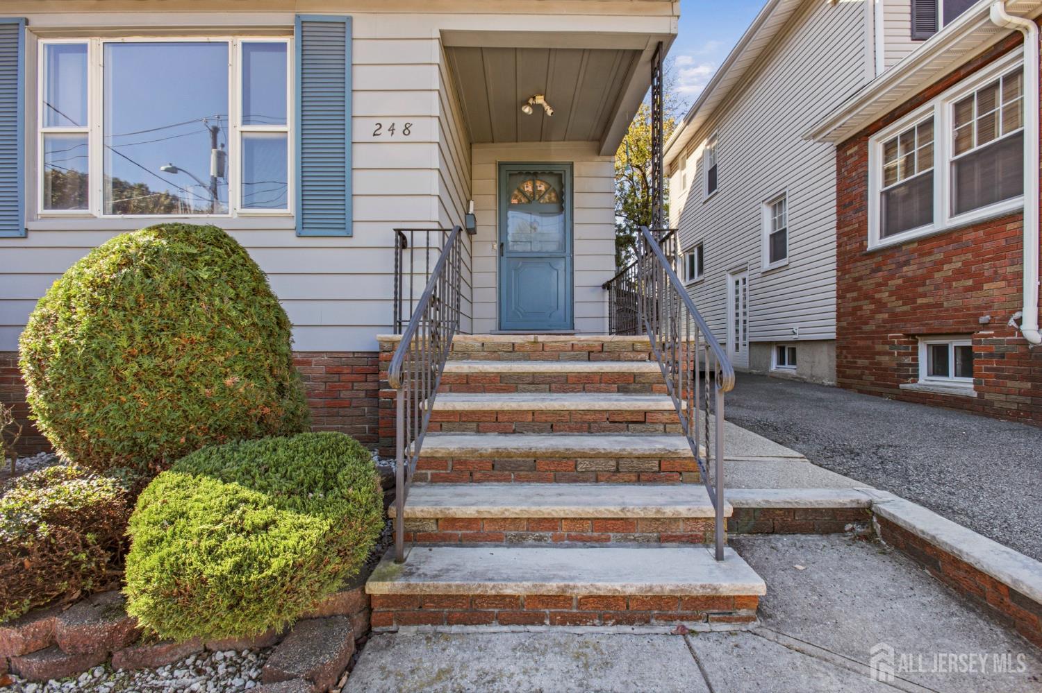248 Tom Hunter Rd, Fort Lee, NJ 07024 photo
