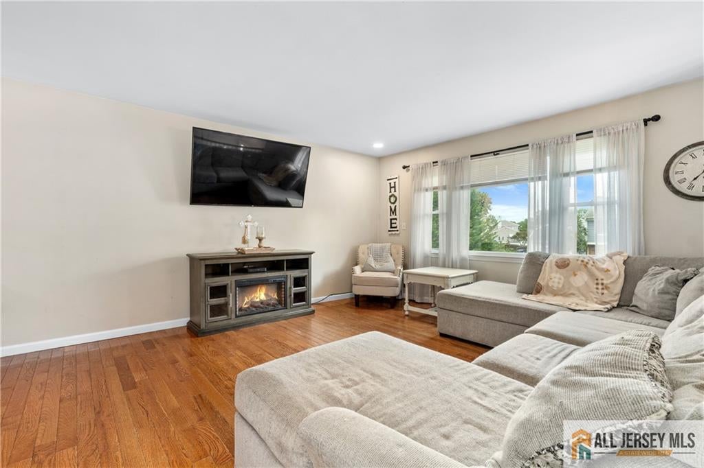 260 Pearl Pl, South Plainfield, NJ 07080 photo