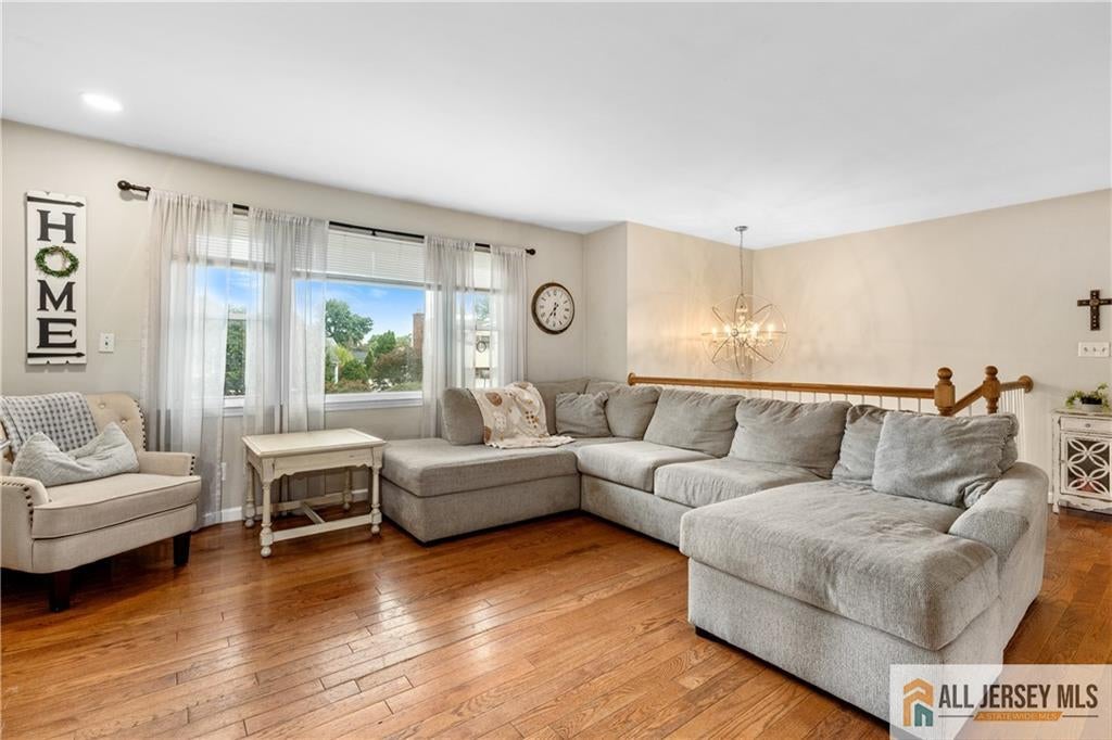 260 Pearl Pl, South Plainfield, NJ 07080 photo