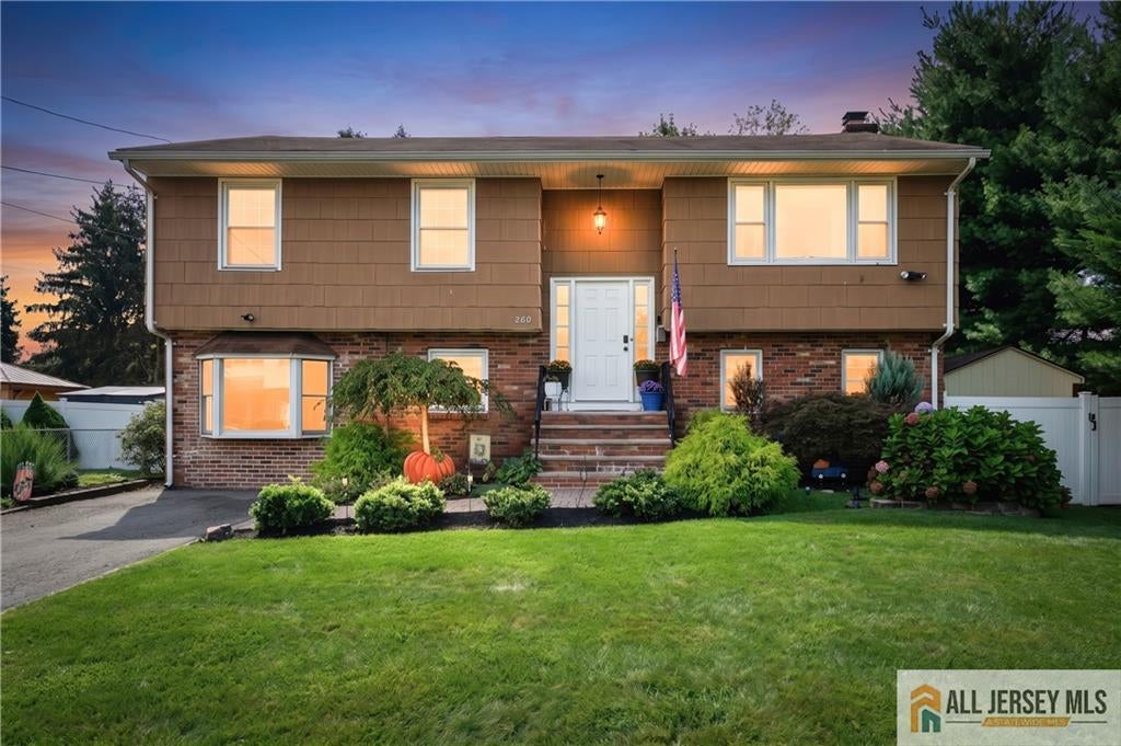 260 Pearl Pl, South Plainfield, NJ 07080