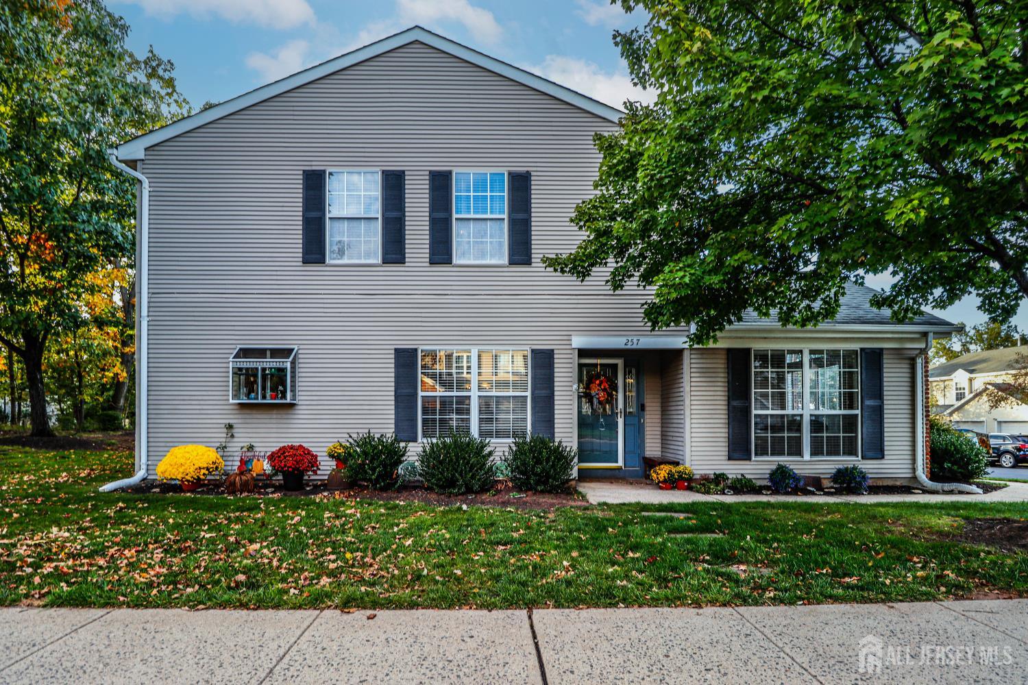 257 Luton Way, Franklin Twsp, NJ 08873