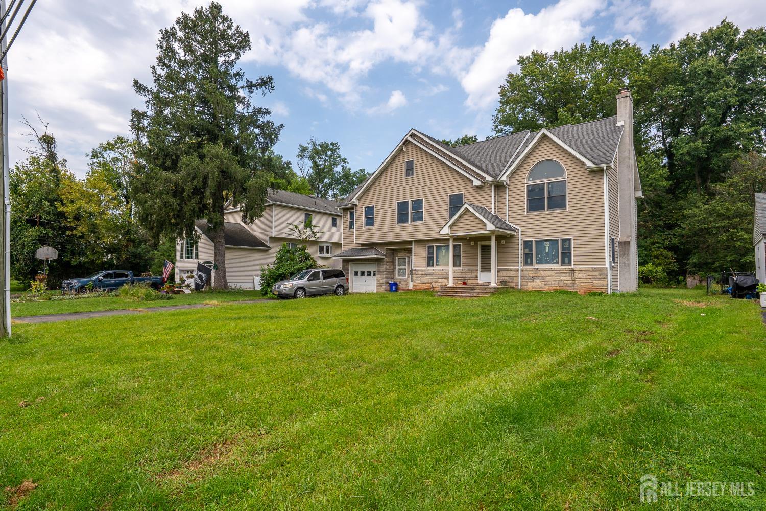 731 Kline Pl, Bridgewater, NJ 08807 photo