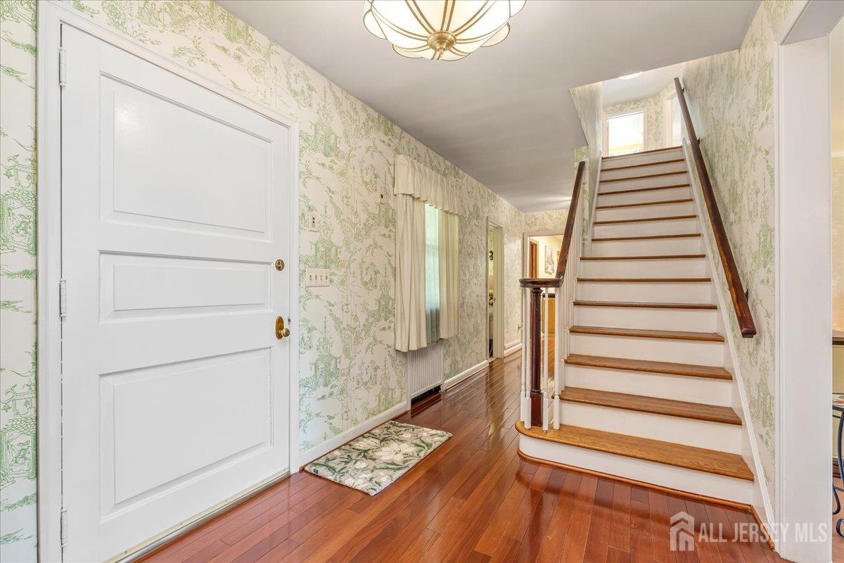 544 W 8th St, Plainfield, NJ 07060 photo