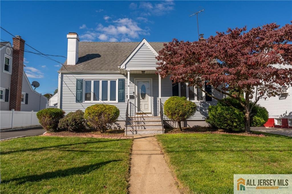 18 Roseland Pl, North Brunswick, NJ 08902 photo