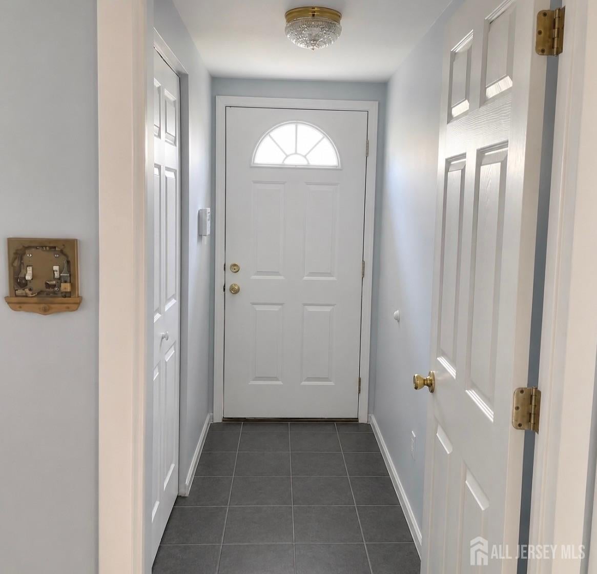 13 Ginda Ave, Carteret, NJ 07008 photo