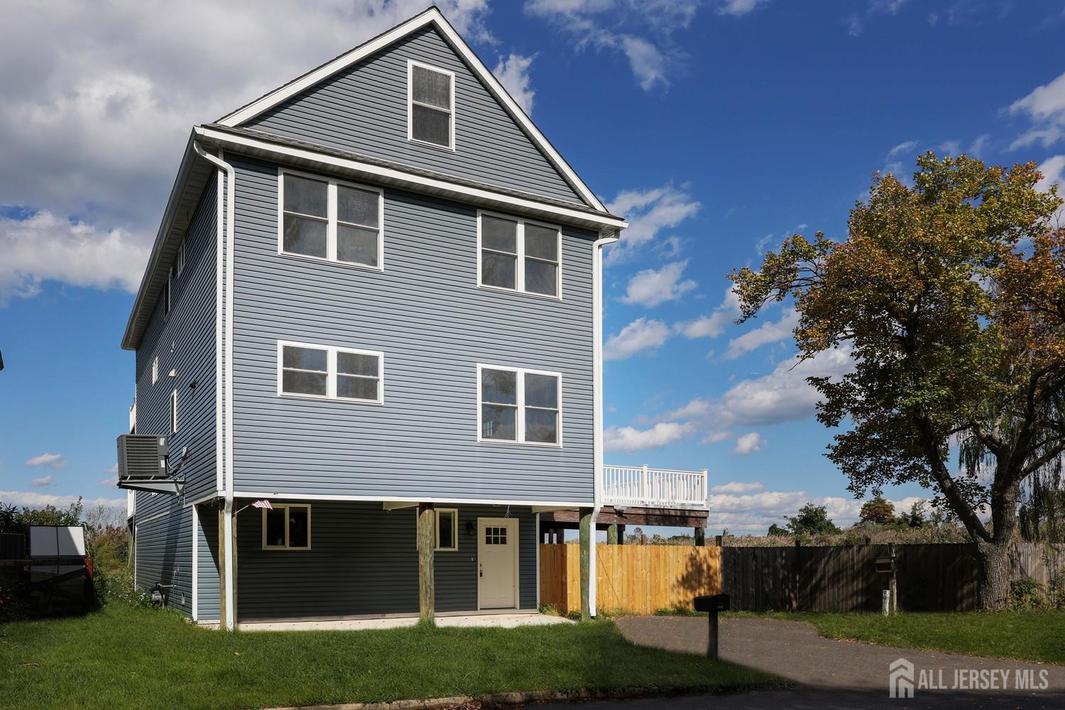 227 Bay Ave, Leonardo, NJ 07737 photo