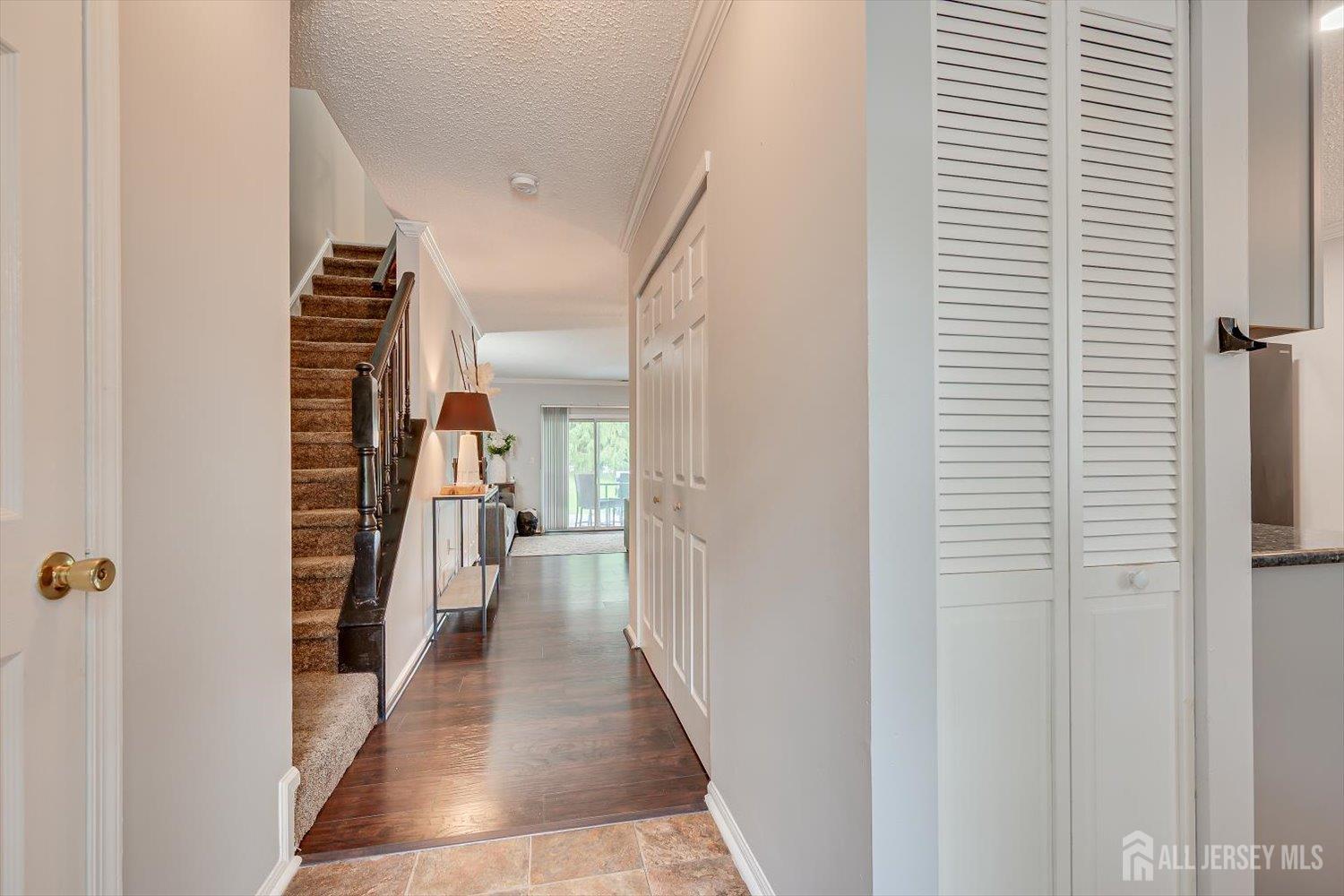 26 Townsend Ct, Franklin, NJ 08823 photo