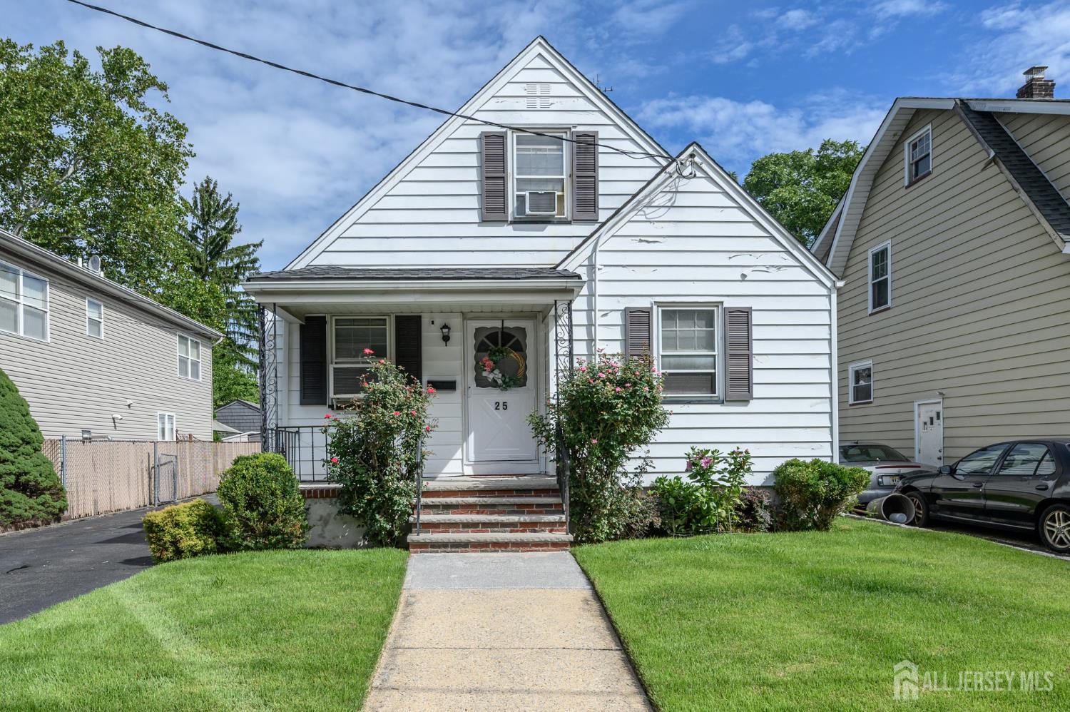 25 Broad Terrace, Bloomfield, NJ 07003